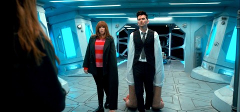 Doctor Who and Donna dopplegangers with big hands