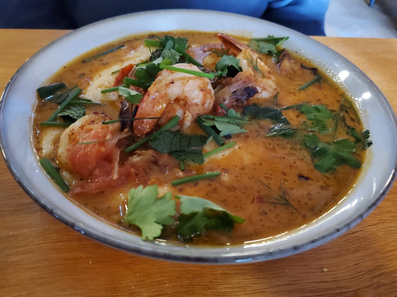 Gulf-White Shrimp and Grits