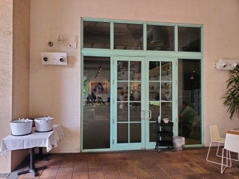 The side door of the Bachour Coral Gables restaurant and bakery